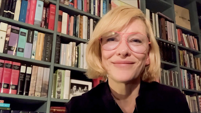 L'actrice Cate Blanchett victime d'un accident de tronçonneuse L'actrice Cate Blanchett victime d'un accident de tronçonneuse