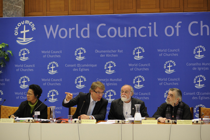 Photo d'archives : précédent Comité central du CEO, en février 2011