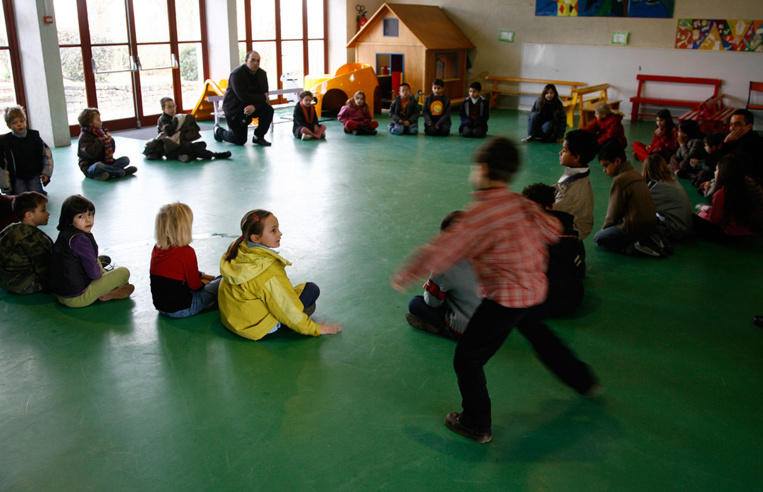 L'Education nationale lance les "vacances apprenantes" pour un million d'élèves L'Education nationale lance les "vacances apprenantes" pour un million d'élèves