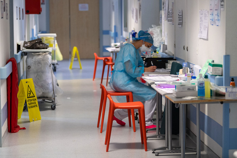 Covid : toujours aucun signal de reprise de l'épidémie, selon Santé publique France Covid : toujours aucun signal de reprise de l'épidémie, selon Santé publique France