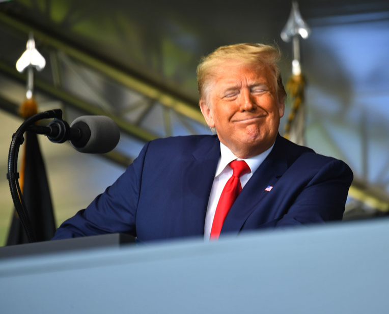 La santé de Trump en question le jour de ses 74 ans La santé de Trump en question le jour de ses 74 ans