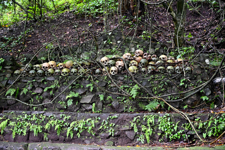 A Bali, un village aux rites funéraires macabres résiste au changement A Bali, un village aux rites funéraires macabres résiste au changement