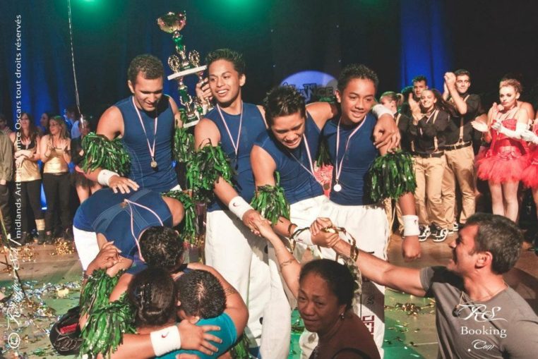 Les « Knight Riders » remportent la finale nationale des Dance Oscars 2012