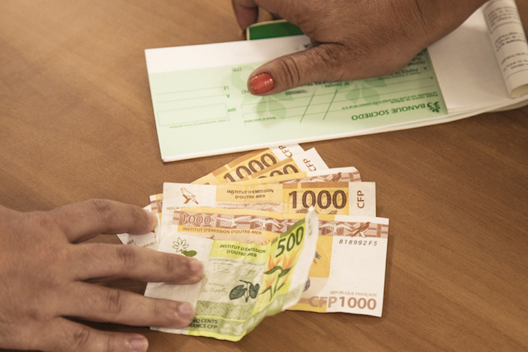 Le procès des commerçants-banquiers Le procès des commerçants-banquiers