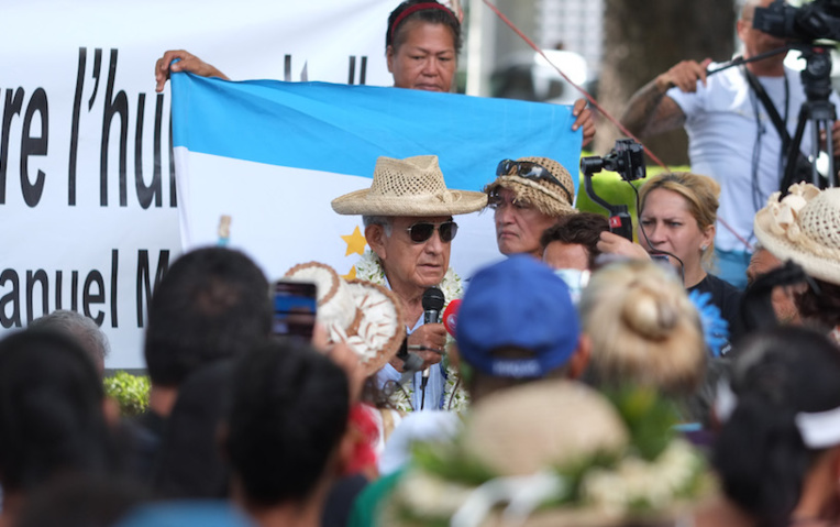 Temaru-Leroy à Paris ou à Nouméa ? Temaru-Leroy à Paris ou à Nouméa ?