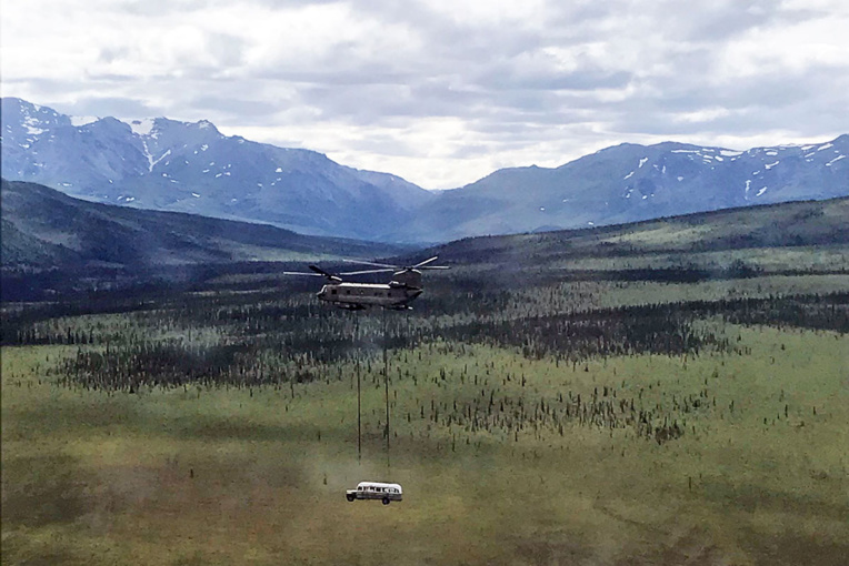 Trop dangereux, le fameux bus d'"Into the Wild" en Alaska déplacé