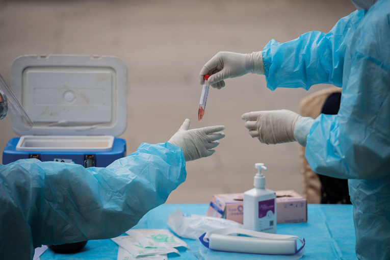 Covid: plus de 30 milliards de dollars nécessaires pour développer vaccins, tests et traitements Covid: plus de 30 milliards de dollars nécessaires pour développer vaccins, tests et traitements