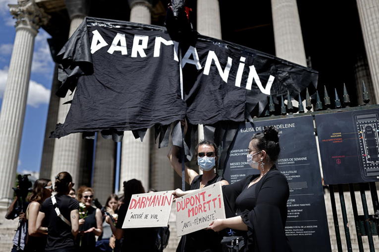 Violences sexuelles: des féministes dénoncent un "remaniement de la honte" Violences sexuelles: des féministes dénoncent un "remaniement de la honte"