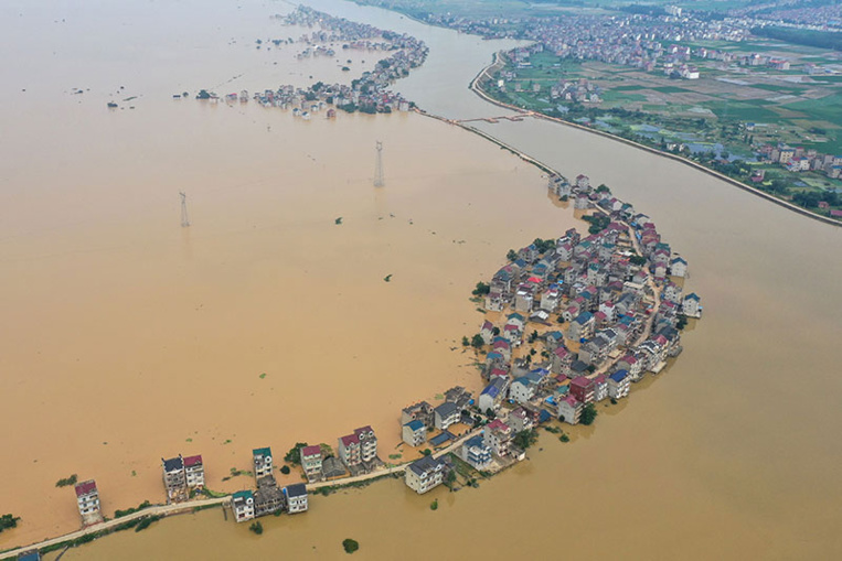 Inondations en Chine: 140 morts ou disparus, Wuhan menacée