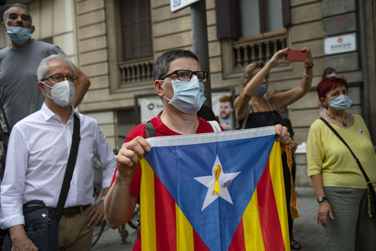 Coronavirus: les Barcelonais appelés à rester chez eux devant la hausse des cas Coronavirus: les Barcelonais appelés à rester chez eux devant la hausse des cas