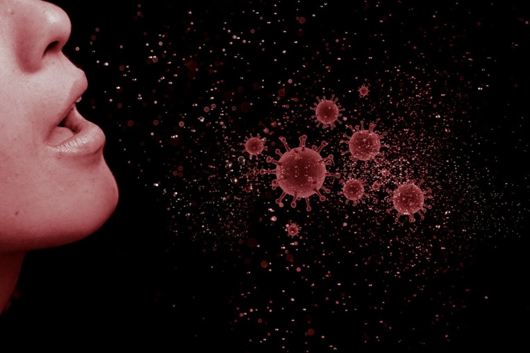 Transmission du coronavirus: par les gouttelettes, les contacts, et possiblement l'air