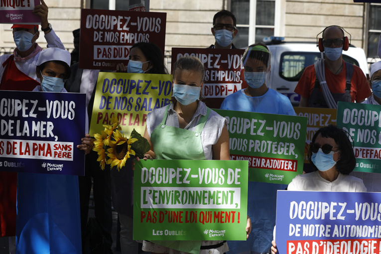 Bioéthique et PMA pour toutes: début d'un sprint à haut risque devant l'Assemblée Bioéthique et PMA pour toutes: début d'un sprint à haut risque devant l'Assemblée