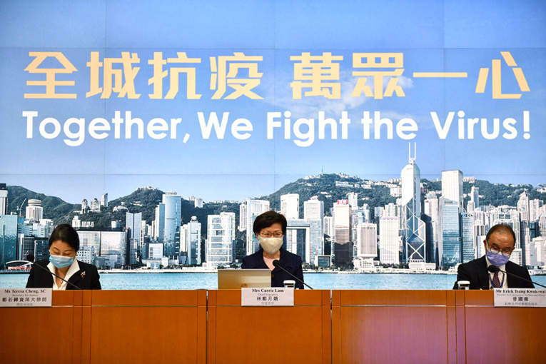 Elections reportées à Hong Kong, où la répression contre les prodémocratie s'intensifie