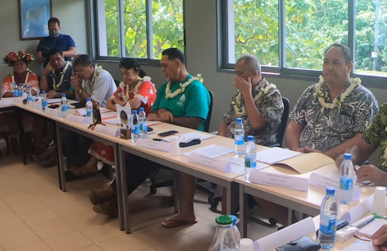 Cyril Tetuanui rempile à la présidence de la Comcom de Hava'i Cyril Tetuanui rempile à la présidence de la Comcom de Hava'i