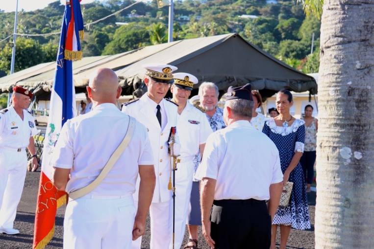 Le nouveau contre-amiral prend ses fonctions à Arue Le nouveau contre-amiral prend ses fonctions à Arue