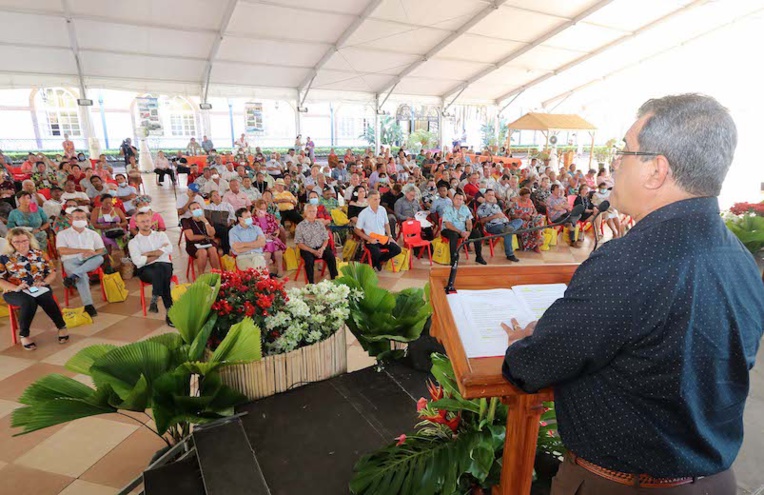 ​Fritch propose un "fonds de secours" pour les communes