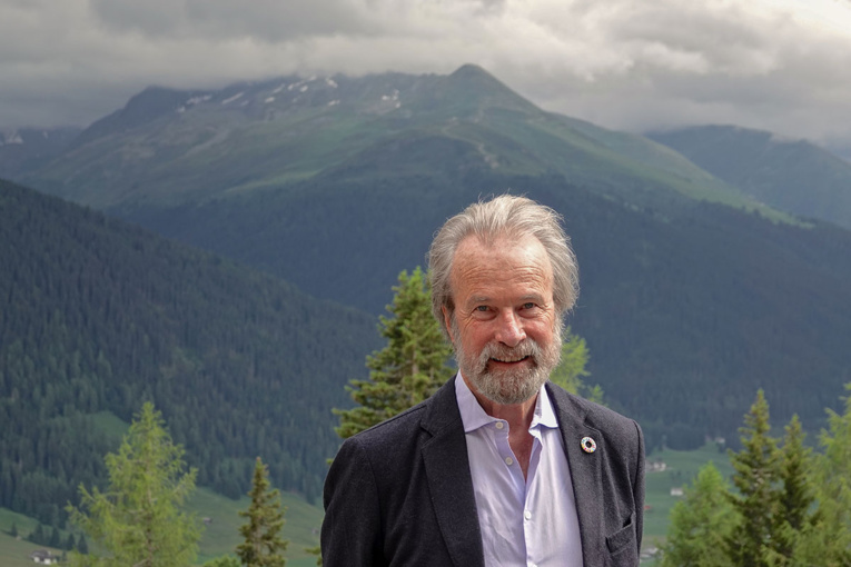 Un spécialiste du réchauffement climatique disparaît dans un accident au Groenland Un spécialiste du réchauffement climatique disparaît dans un accident au Groenland