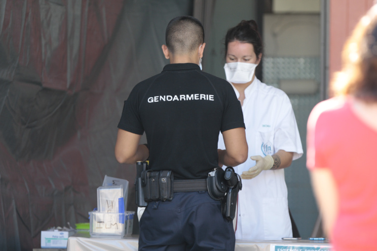 Un pot de départ à l’origine du cluster de la gendarmerie Un pot de départ à l’origine du cluster de la gendarmerie
