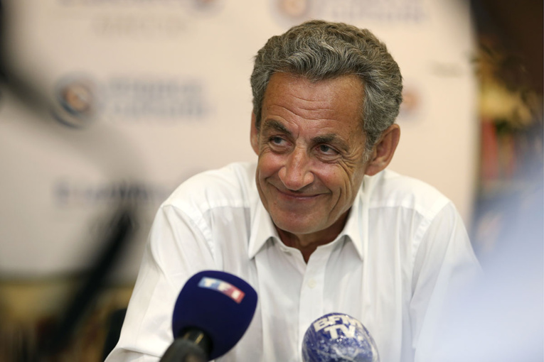Le livre de Nicolas Sarkozy numéro un des ventes Le livre de Nicolas Sarkozy numéro un des ventes