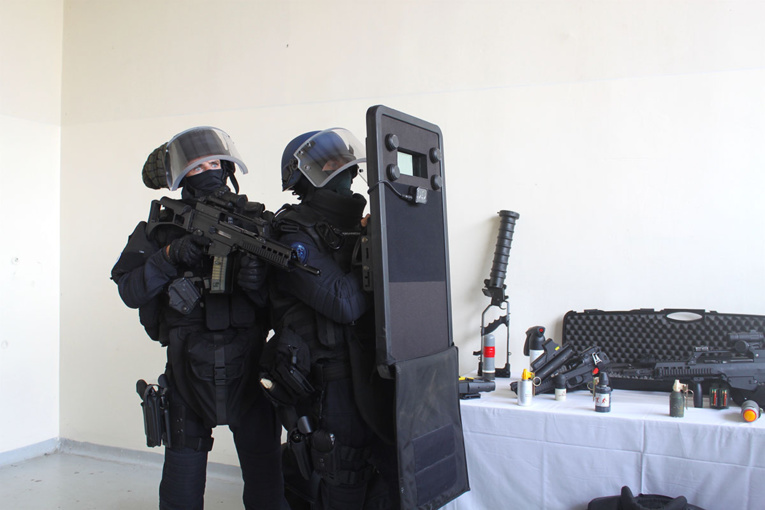 Mayotte: un mort et quatre blessés graves dans des affrontements entre bandes