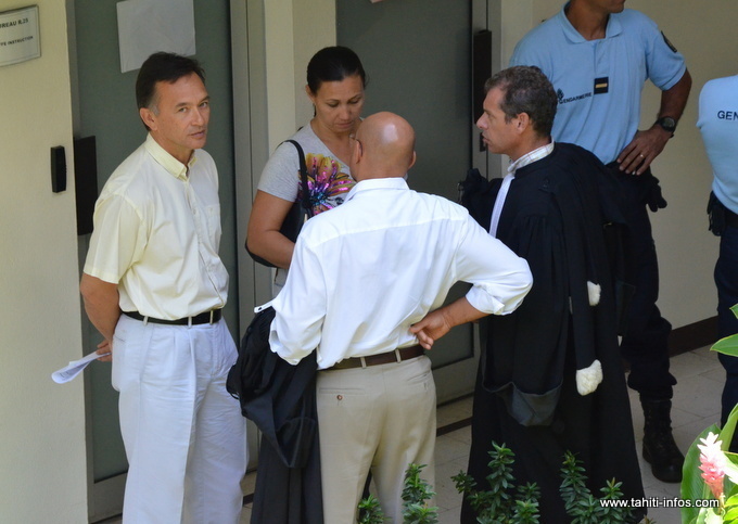 Kim Than Trong, le bras droit de Bill Ravel et sa comptable, ont été mis en examen et placés sous contrôle judiciaire avec interdiction de quitter la Polynésie française.