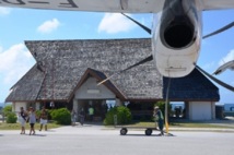 Fakarava : un trou dans la piste de l’aéroport interrompt les liaisons aériennes