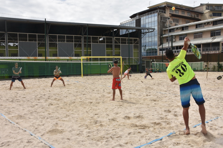 La paire Vetea Lo-Nicolas Carite (au premier plan) a disputé la finale du double homme samedi.