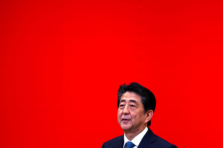 Japon: le Premier ministre sur le départ, rattrapé par des ennuis de santé