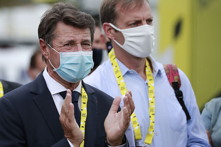 Estrosi (LR) lance un pavé dans la mare en suggérant un accord droite-Macron Estrosi (LR) lance un pavé dans la mare en suggérant un accord droite-Macron