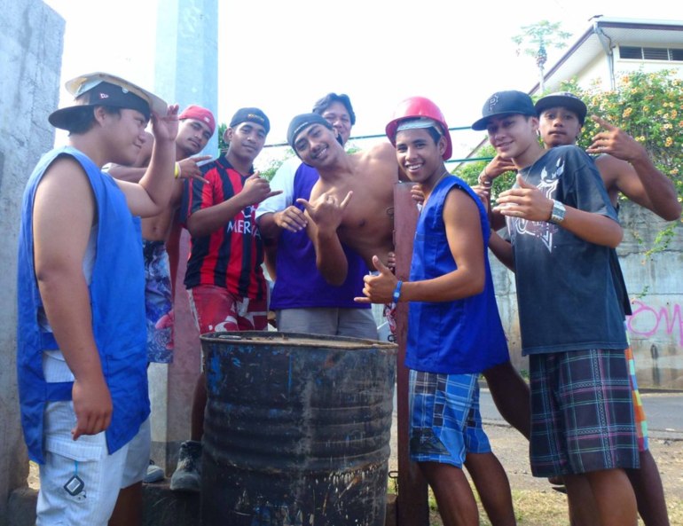 Elèves du Lycée Professionnel de Faa’a de la section bâtiment et finition