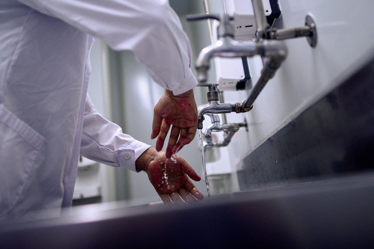 Depuis mai, pas d'excédent de mortalité constaté en France (Insee)