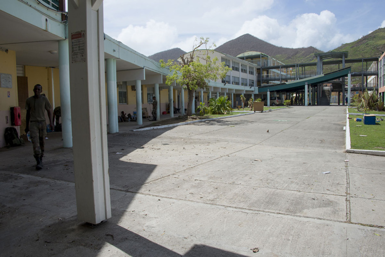 De nombreuses écoles fermées en Guadeloupe pour cause de Covid-19 et de coupures d'eau