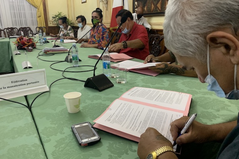 L'indemnité "cas contact" réhaussée à 71 000 Fcfp L'indemnité "cas contact" réhaussée à 71 000 Fcfp