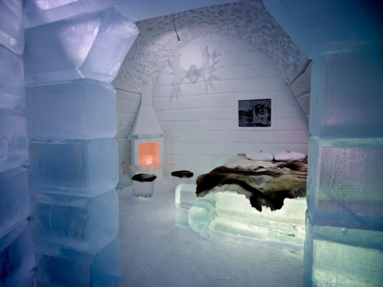 L'hôtel de glace, un chantier insolite au nord du cercle polaire