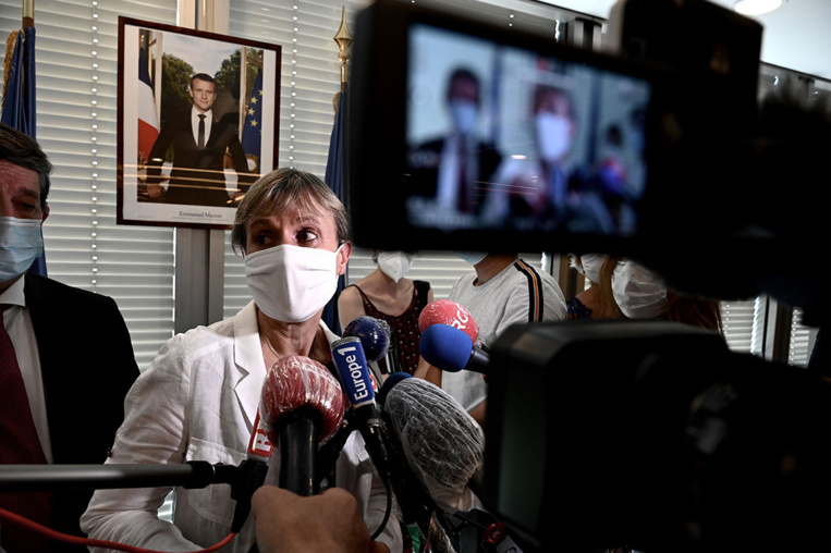 Covid-19: des mesures plus contraignantes annoncées en Gironde et dans les Bouches-du-Rhône Covid-19: des mesures plus contraignantes annoncées en Gironde et dans les Bouches-du-Rhône