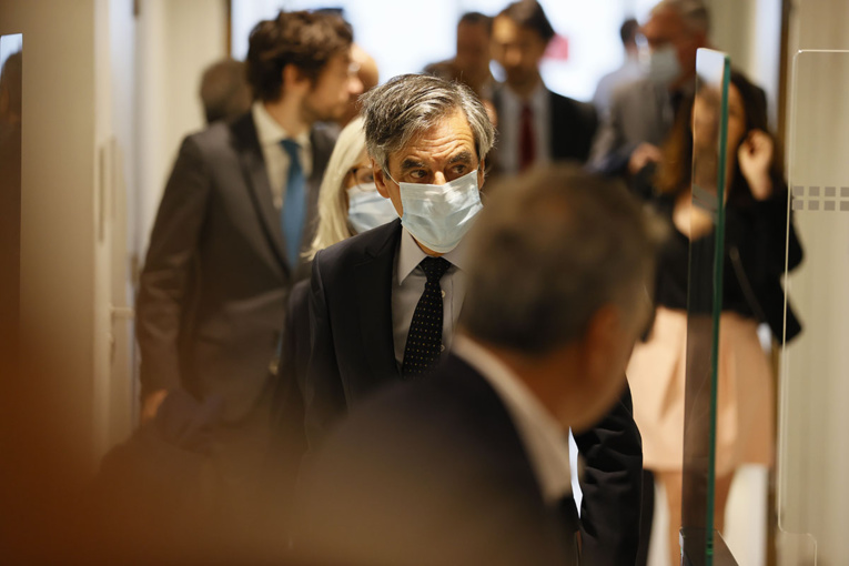 Affaire Fillon: le Conseil supérieur de la magistrature écarte toute "pression" de l'exécutif Affaire Fillon: le Conseil supérieur de la magistrature écarte toute "pression" de l'exécutif