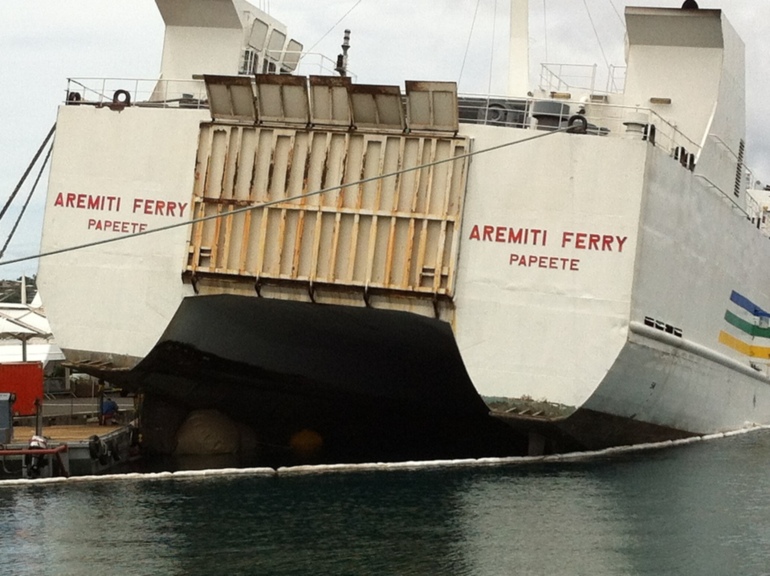 L'Aremiti Ferry en maintenance