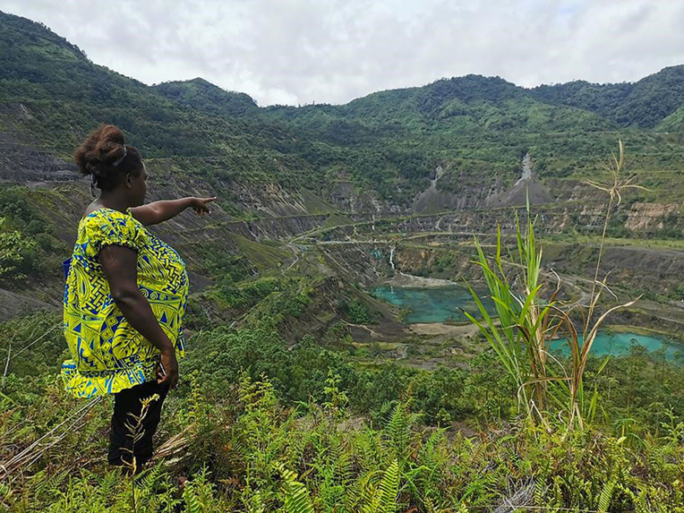 Mine de Panguna à Bougainville: Rio Tinto visé par une plainte en Australie Mine de Panguna à Bougainville: Rio Tinto visé par une plainte en Australie