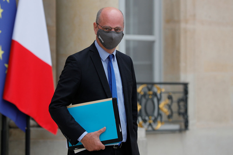 Nouveau bac: des épreuves dès le mois de mars, décide Blanquer Nouveau bac: des épreuves dès le mois de mars, décide Blanquer