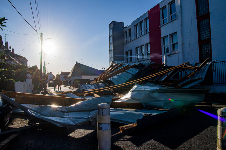 Violentes rafales et coupures d'électricité dans l'ouest pour la première tempête automnale Violentes rafales et coupures d'électricité dans l'ouest pour la première tempête automnale