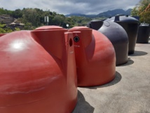 Du plastique réduit en poudre et recyclé par dizaines de tonnes Du plastique réduit en poudre et recyclé par dizaines de tonnes