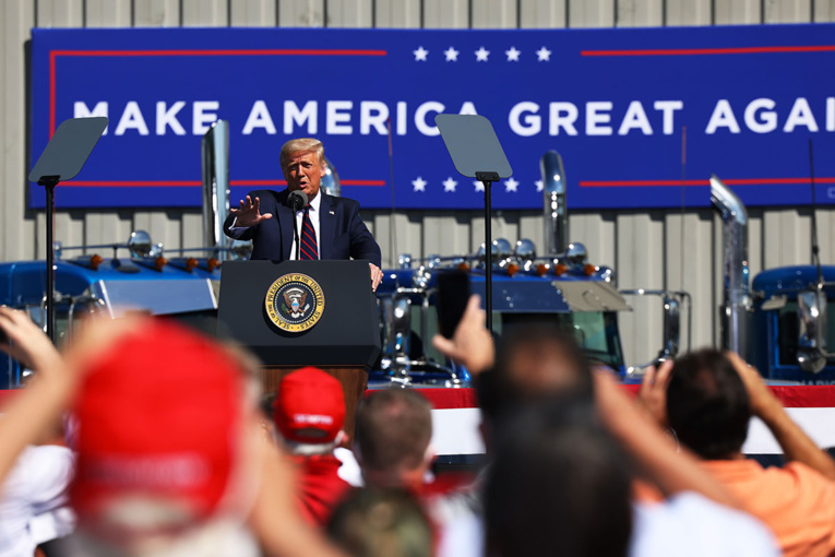 Trump veut refaire campagne et tourner la page de son Covid-19