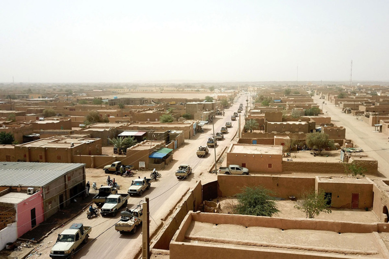 Plus de 20 personnes, dont 12 civils, tuées au Mali Plus de 20 personnes, dont 12 civils, tuées au Mali