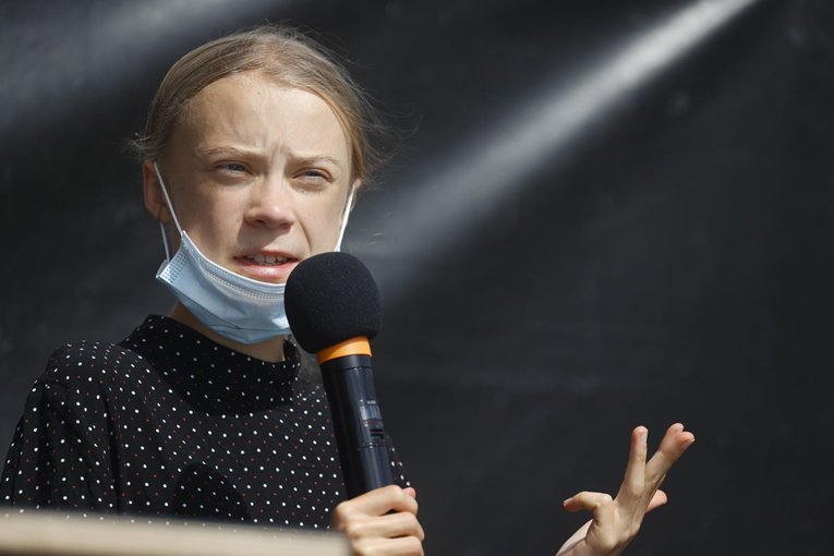 Climat: Greta Thunberg appelle Macron et les dirigeants de l'UE à faire "autant que possible" Climat: Greta Thunberg appelle Macron et les dirigeants de l'UE à faire "autant que possible"