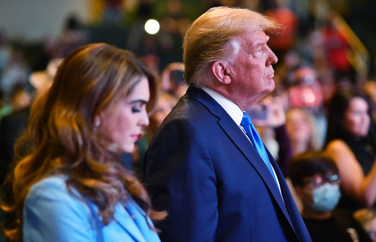 Insultes, attaques: la campagne de Trump et Biden dans les Etats-clés se tend davantage Insultes, attaques: la campagne de Trump et Biden dans les Etats-clés se tend davantage