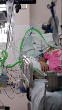 "Nous sommes tous sur le pont" "Nous sommes tous sur le pont"