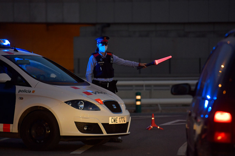 Virus: l'Europe se reconfine, de la révolte dans l'air Virus: l'Europe se reconfine, de la révolte dans l'air