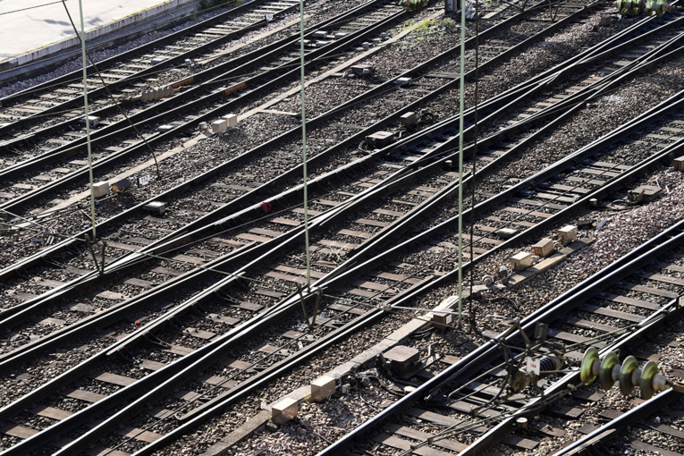 Reconfinement: la SNCF va supprimer jusqu'à 70% des TGV circulant en France