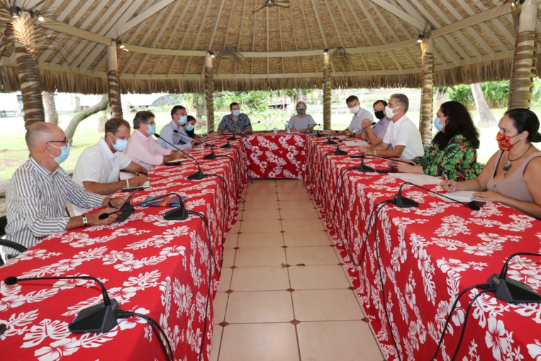 Déplacements vers la Polynésie : le haussaire rappelle la règle