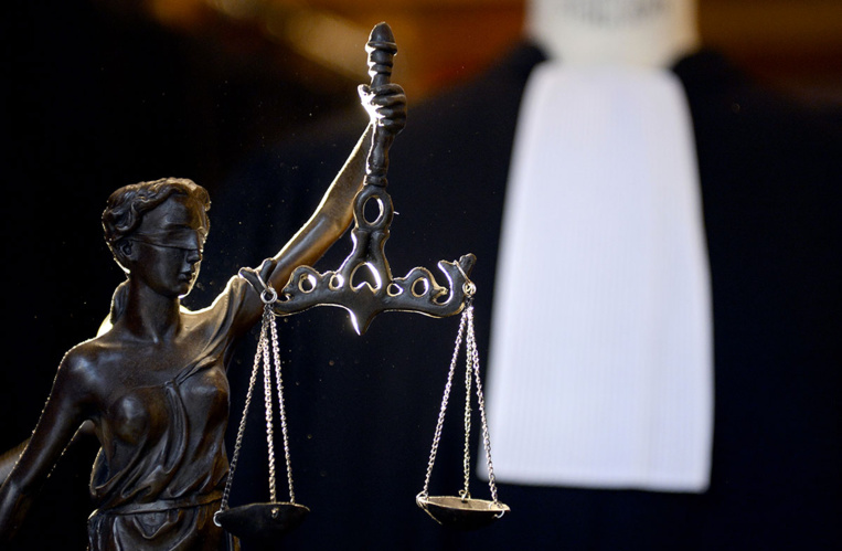 Une avocate noire cible de propos racistes par une consœur au tribunal de Nouméa